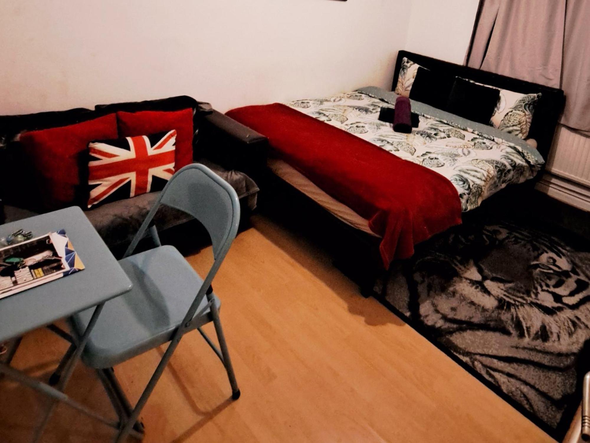 Merciful King Room, In Zone 2-3 Λονδίνο Δωμάτιο φωτογραφία